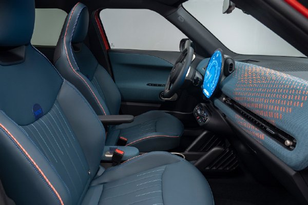 结合品牌最成功的两款车型打造!全新电动MINI ACEMAN将于8月27日上市