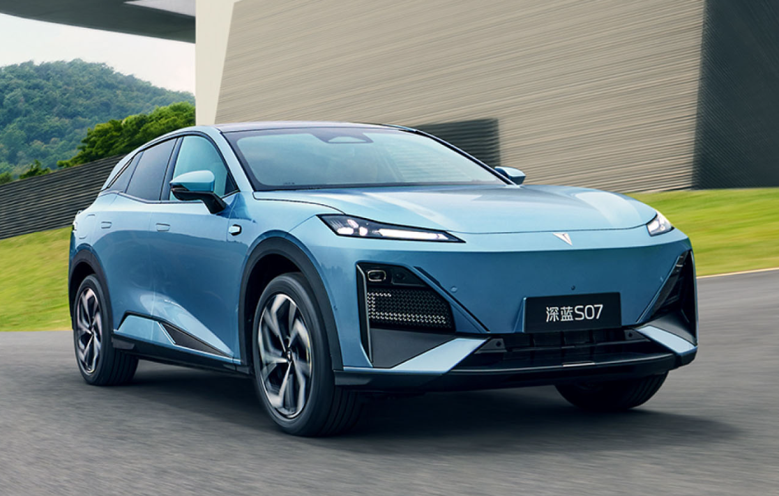 深蓝 S07 华为乾崑智驾 ADS SE 版调价:最高降 8000 元,18.49 万元起