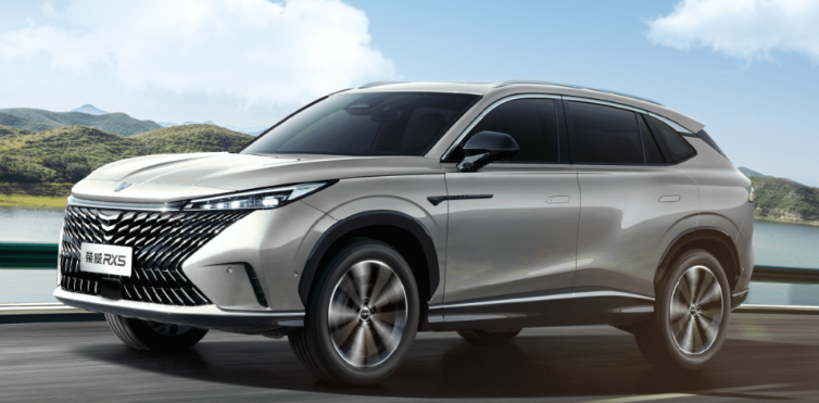 上汽荣威向吉林捐赠 30 辆医疗巡诊专用车:打通基层医疗“最后一公里”