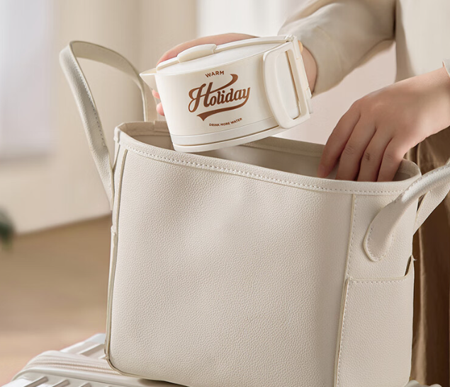 苏泊尔便携式烧水壶上市：可折叠壶身、800W 功率，售 159 元