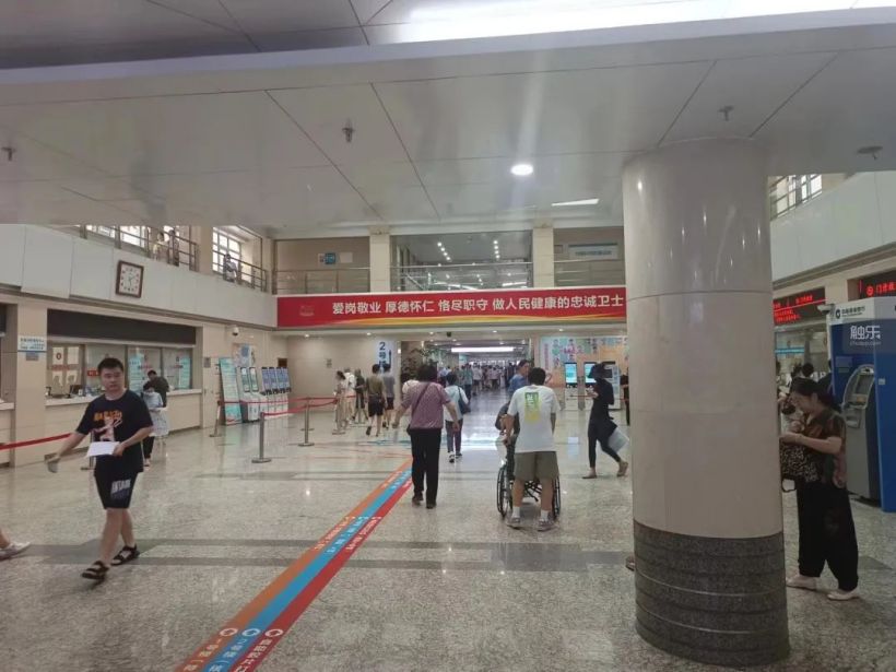 当一个游戏程序员决定转行做陪诊师