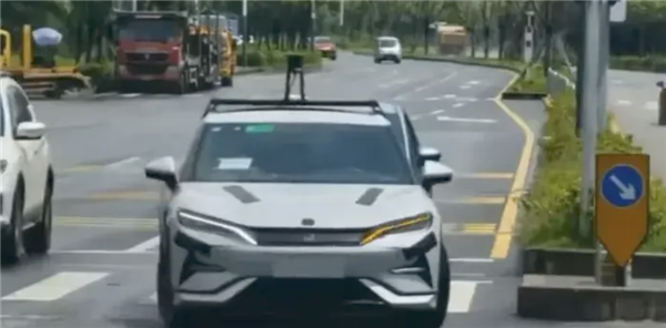 搭载天神之眼高阶智驾!2025款比亚迪宋L EV首张官图发布