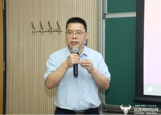 中兴通讯主办第二届网媒融合论坛