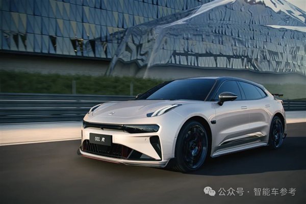 小米汽车越火爆:极越越怀才不遇