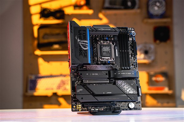 锐龙9000配它才带劲!AMD 870E主板9月30日解禁