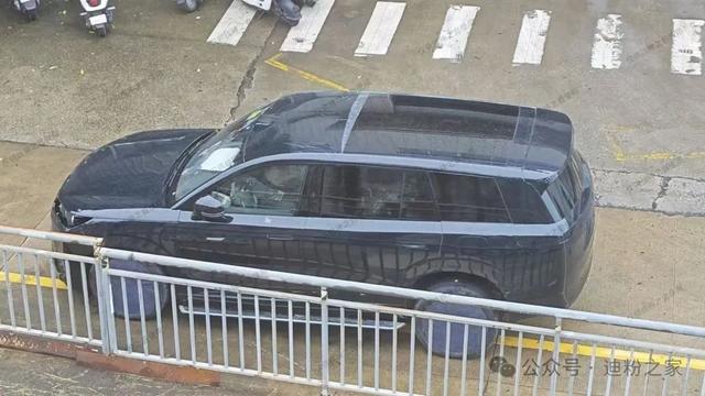 大气外观年底发布 腾势N9低伪装谍照曝光