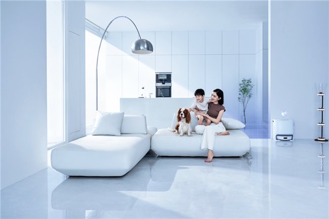 云鲸J5 发布：主打科学清洁，首创整机毛发零缠绕