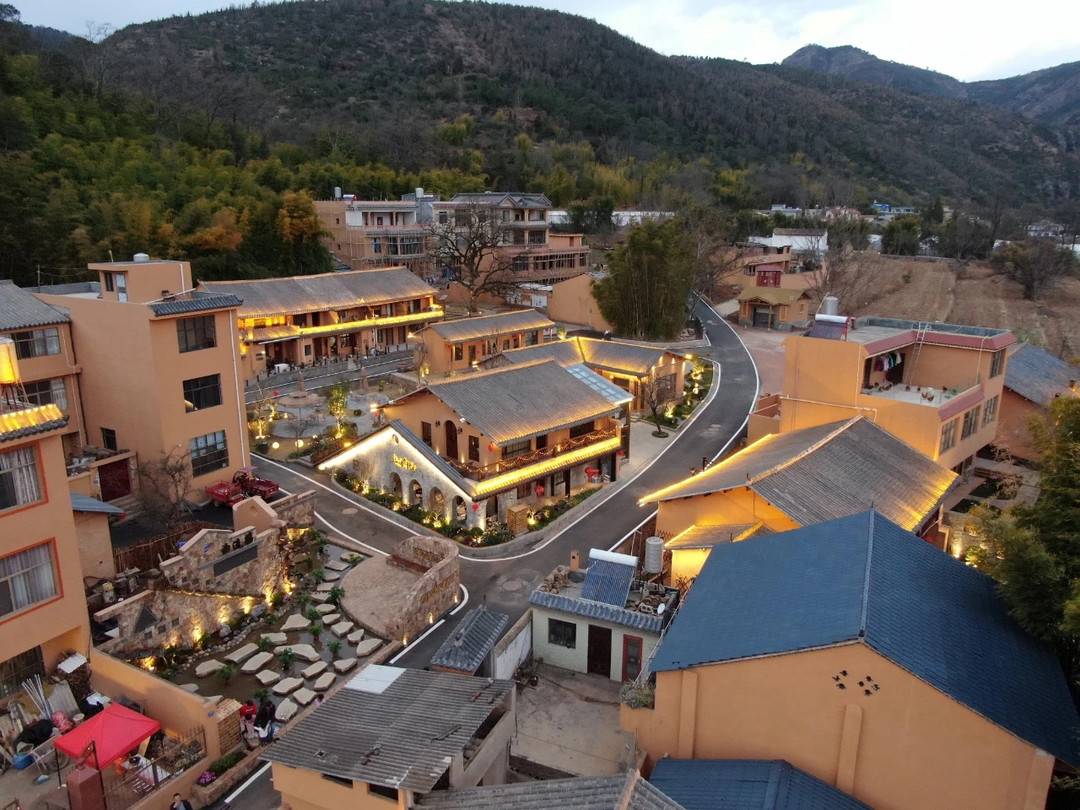 新经济观察|高温天气催热避暑旅游,云南曲靖如何将“凉资源”转化为“热经济”?