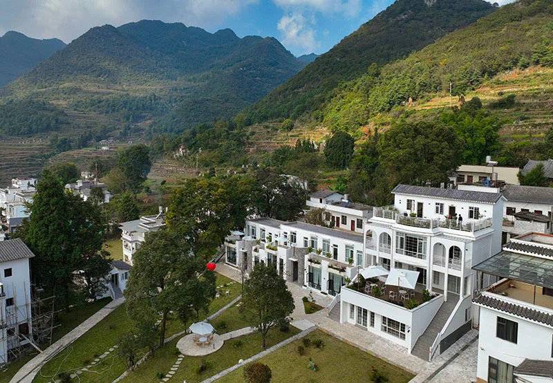 新经济观察|高温天气催热避暑旅游,云南曲靖如何将“凉资源”转化为“热经济”?