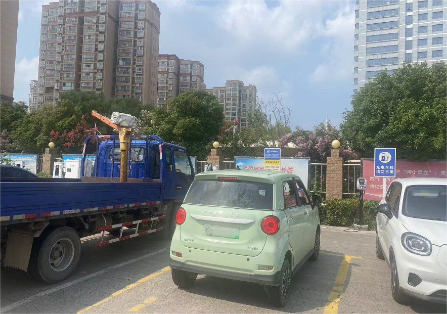 我在县城干不动充电桩生意