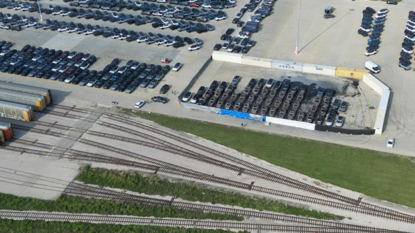 美国新势力Rivian工厂发生火灾:超50台车被烧 原因未明