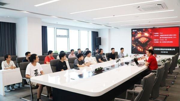 校企“双向奔赴”| 北航大学生到凯云暑期实习圆满结束