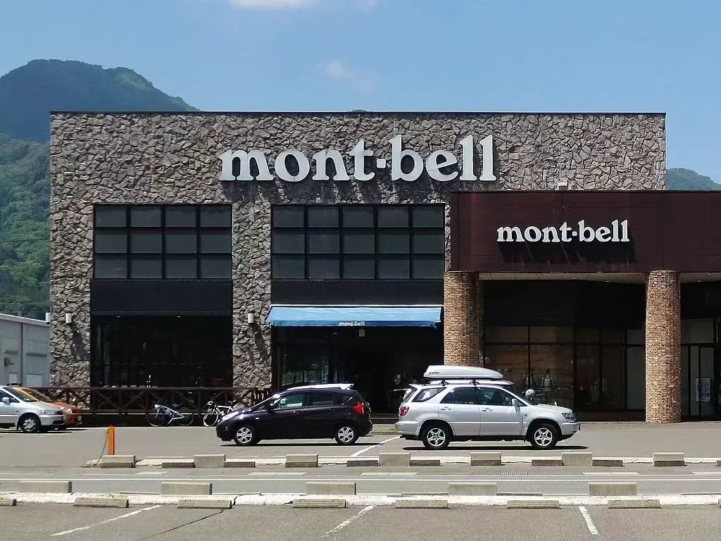 日本“廉价始祖鸟”,闷声搞定中国