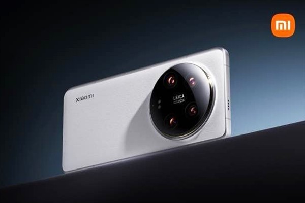 曝小米15 Ultra发布会提前到1月份:小米最强悍的影像机皇