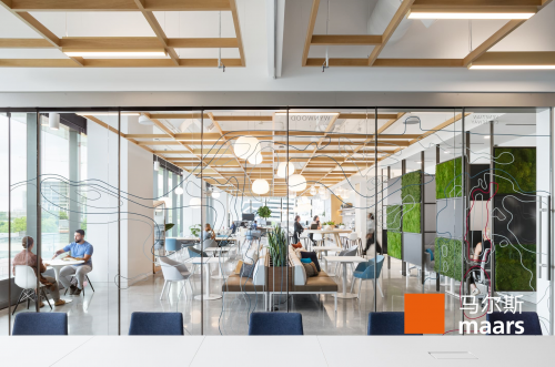 探索空间分隔新维度：马尔斯Maars高品质隔断墙系统