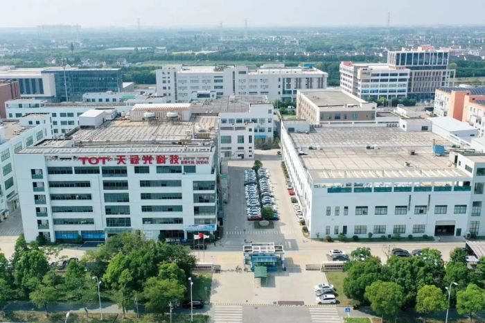 总投资10亿元！天禄光科技光学板材生产线项目全面封顶