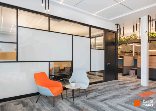 探索空间分隔新维度：马尔斯Maars高品质隔断墙系统