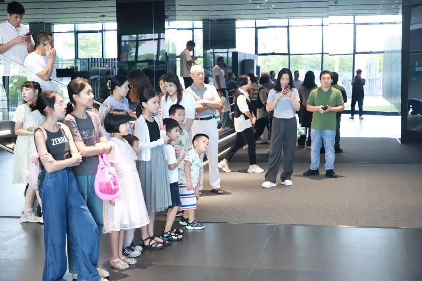 走进万家乐,感受乐文化 | 2024万家家庭开放日活动