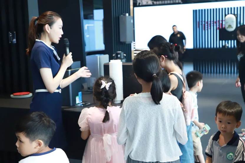 走进万家乐,感受乐文化 | 2024万家家庭开放日活动