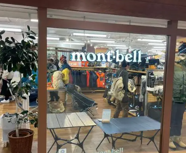 日本“廉价始祖鸟”,闷声搞定中国