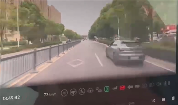 男子开极氪001超速与电动自行车相撞 官方通报:2死1伤