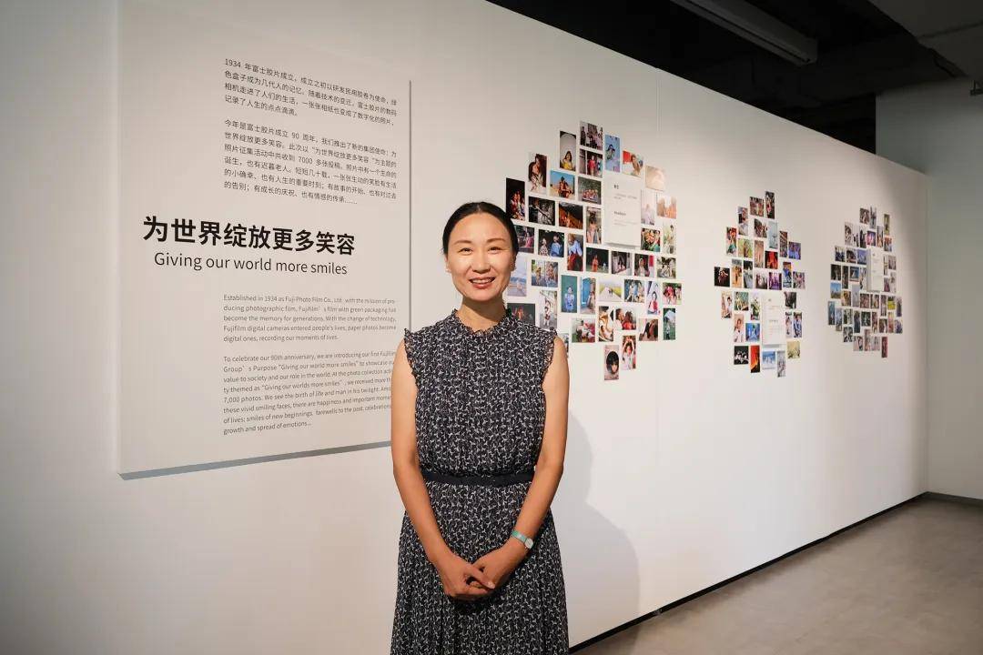 顶住数字化浪潮冲击成功转型，富士胶片用“笑容”迈向未来 | 对谈