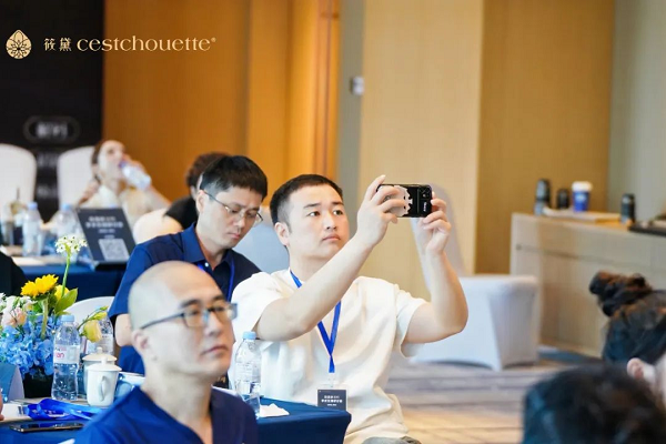 筱黛×安徽飞橙 『学术先锋研讨会』共探技术高峰