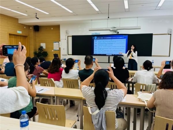 视源股份2024年半年度报告:希沃交互智能平板出货量份额达44.5%,行业地位进一步巩固