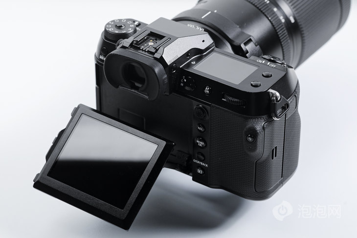 GFX系列最轻巧1亿像素中画幅 富士GFX100S II无反评测