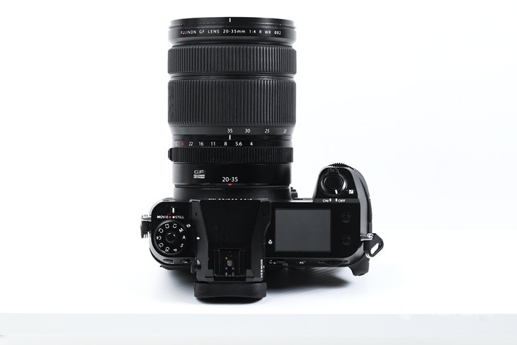 GFX系列最轻巧1亿像素中画幅 富士GFX100S II无反评测