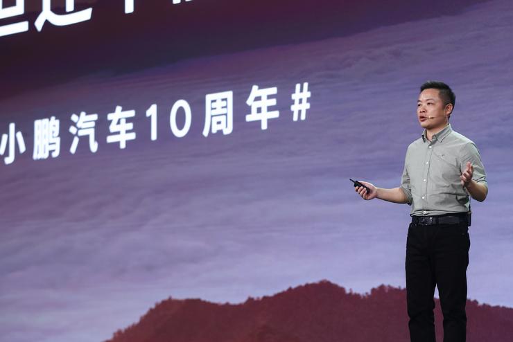 小鹏的2万月销,MONA来凑