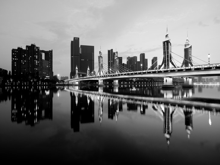 GFX系列最轻巧1亿像素中画幅 富士GFX100S II无反评测