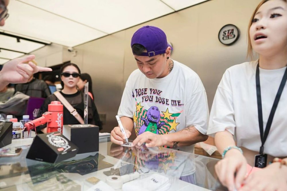 硬核潮流碰撞,顽转长安街头,「够硬顽家」西安站圆满落幕