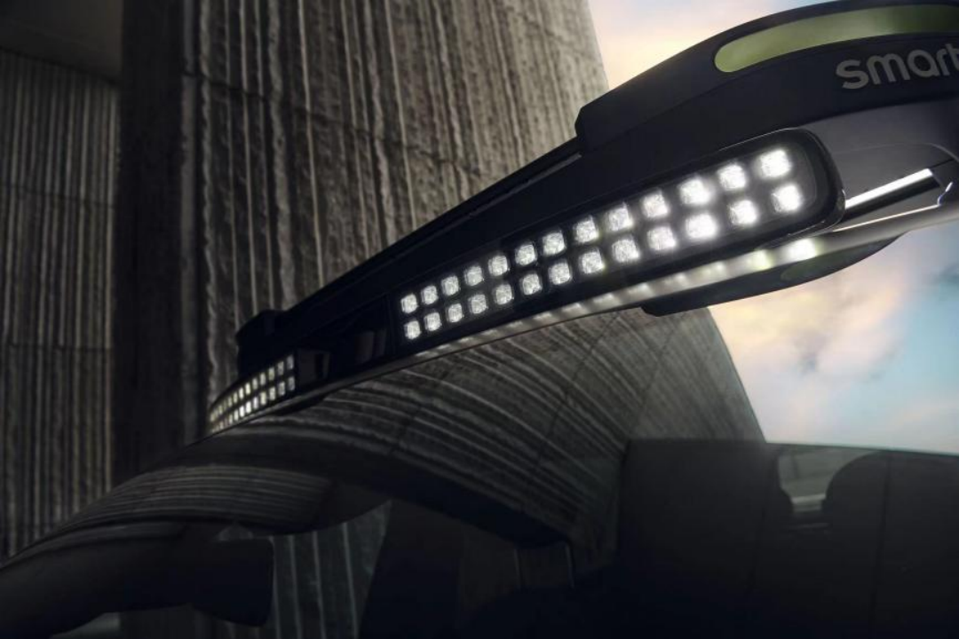 超远距离激光雷达和车顶激光探照灯一体化集成