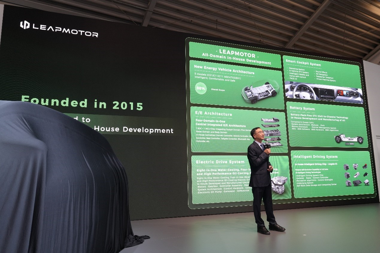 深陷困境,唐唯实要保利润还是保未来