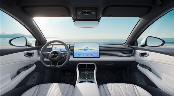 15-20万元!比亚迪首款纯电钢炮海豹06GT开启盲订