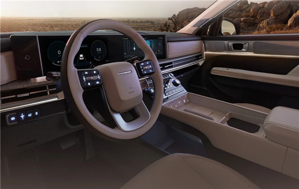 19.58万起 新一代国产北京现代胜达上市:又一款平替路虎来了