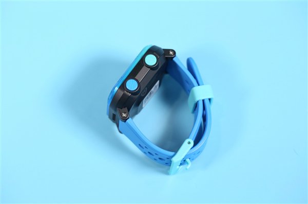 小天才回应“中国人是最虚伪的人”说法:是第三方软件小度回复