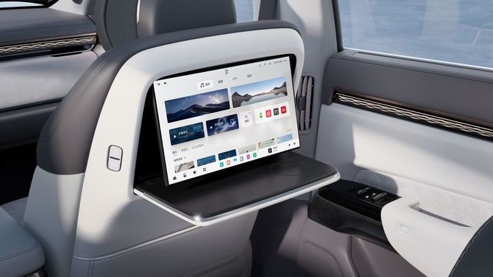 成都车展重磅新车！23.99 万元的极氪 7X，要为极氪扛起大旗