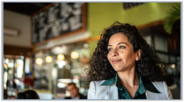 猛兽财经:2只受益于AI,股价将会出现抛物线式上涨的美股