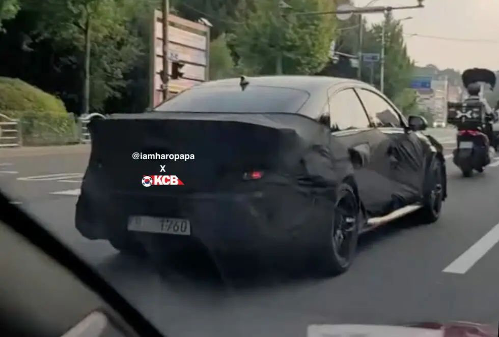 现代 IONIQ 6 N 电动汽车路测照片曝光