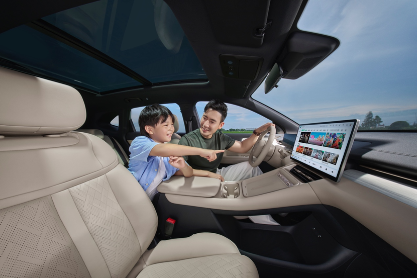 五菱星光S正式上市 售价9.98万元起