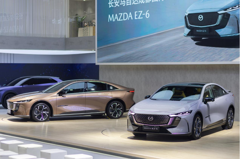 直击成都车展:新能源轿车“百花齐放”,集中展示技术与创新