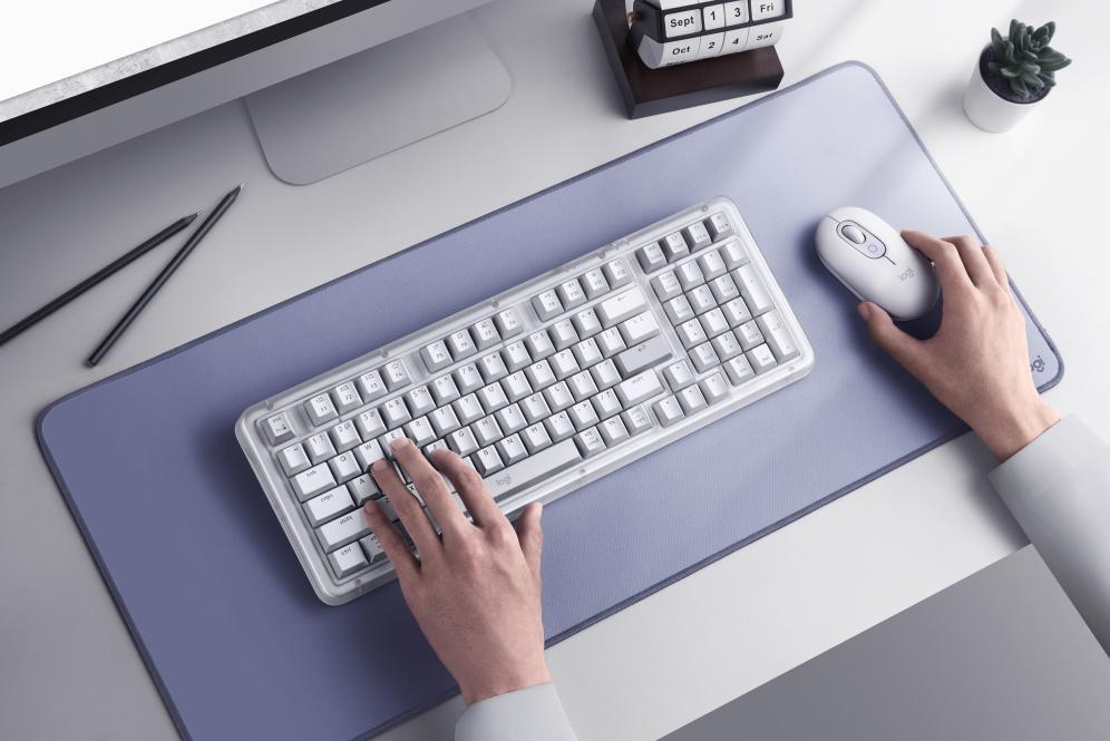 外设头部品牌罗技推出首款AI客制化无线机械键盘,入局细分市场定义新标准