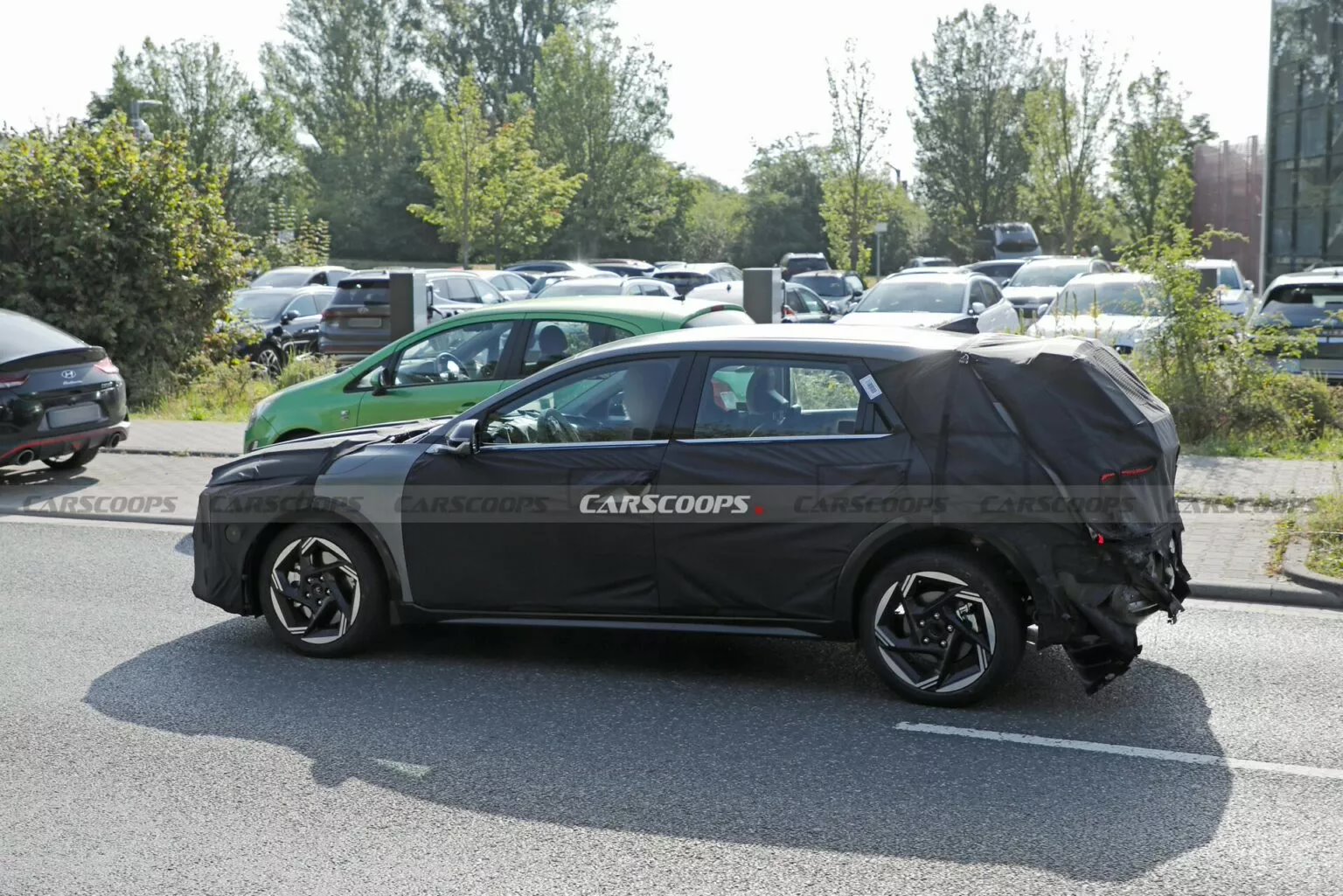 起亚 K4 / Ceed Hatchback 掀背车路测照曝光