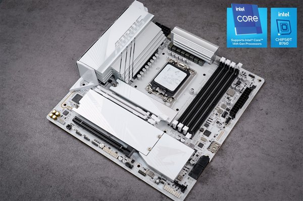 技嘉RTX 4080 SUPER实测《黑神话:悟空》:DLSS一定要开