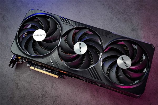 技嘉RTX 4080 SUPER实测《黑神话:悟空》:DLSS一定要开