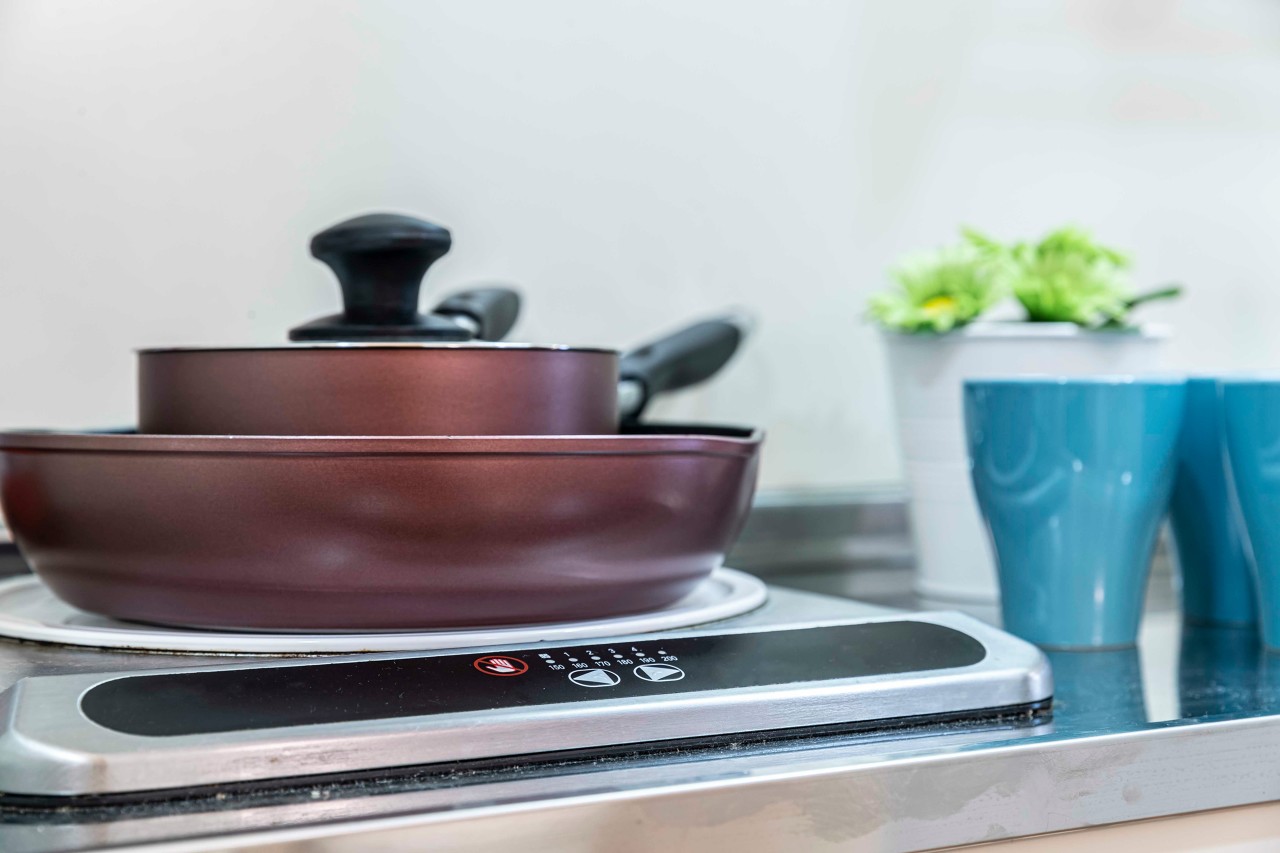 苏泊尔业绩增长藏隐忧:内销增长乏力,经销商预付款减少