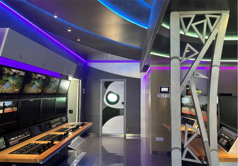 川台4K超高清转播车交付仪式和云制播生态联合实验室揭牌仪式 在北京成功举行