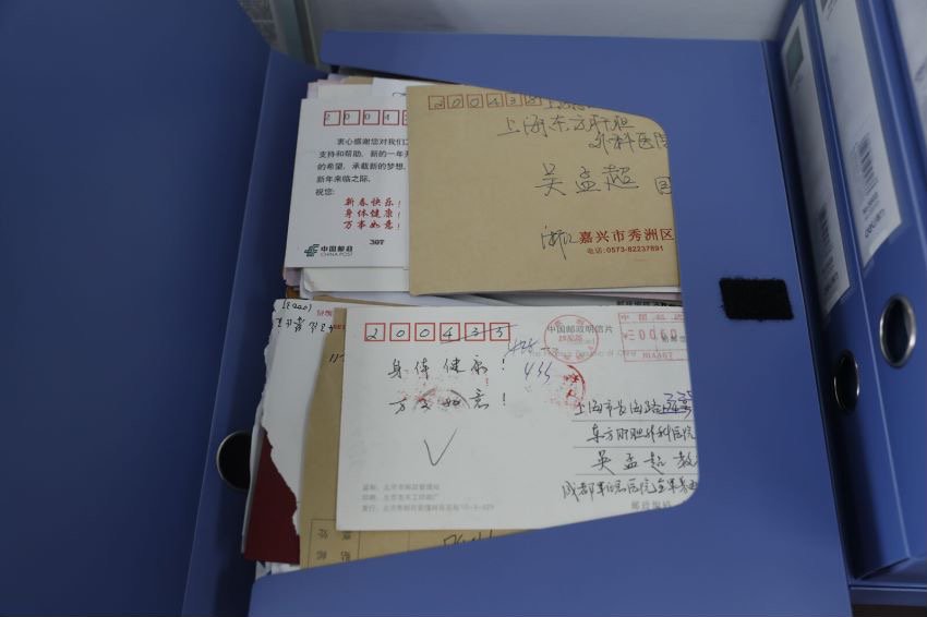 吴孟超院士生前办公室首次公开，他数十年手写标注典型患者情况